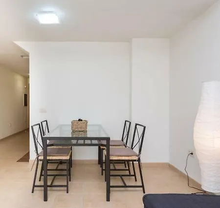 Cozy Townhouse In Costa Adeje *